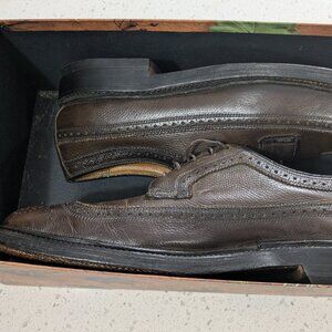 Men's Burgundy Brown Wingtip Dress Shoes